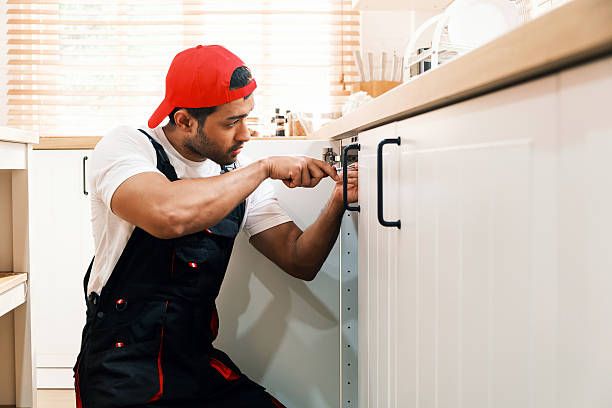 How Can a Local Kitchen Remodeling Contractor Brighten Dark Kitchens?
