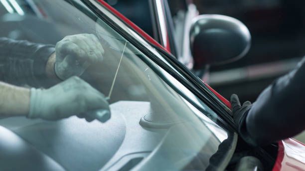 How Auto Window Replacement Restores Visibility for Safer Driving